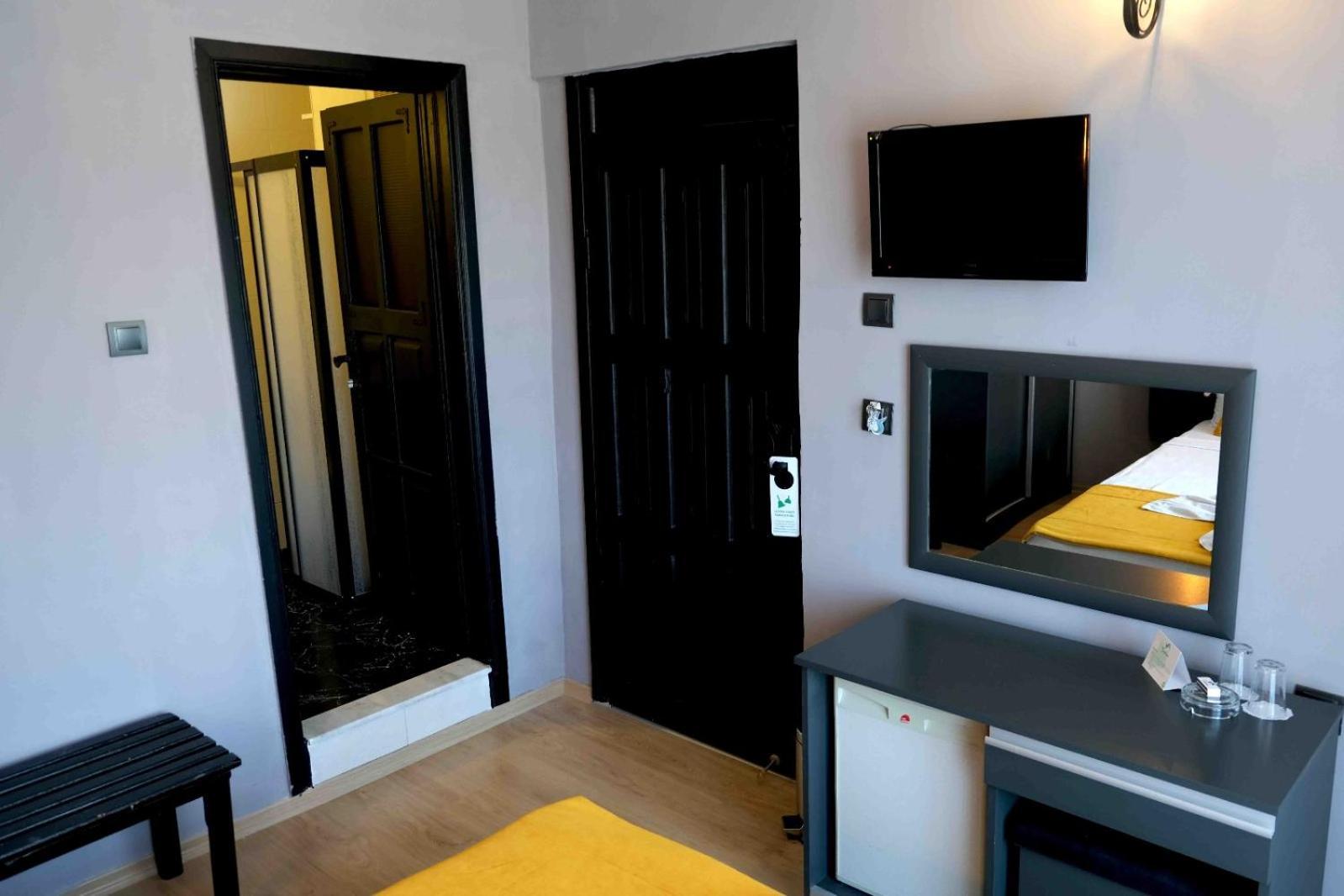 Yasemin Hotel Fethiye Exterior foto